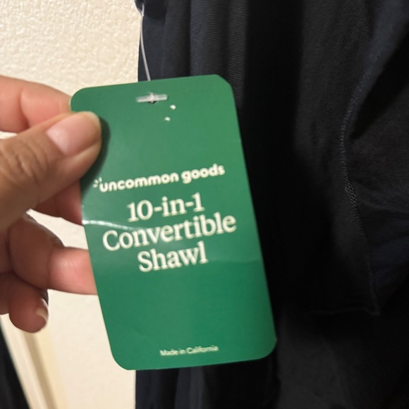 Shawl Dawls Long Convertible Shawl Black OS NWT - Picture 5 of 7